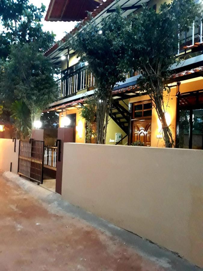 Shawn'S The Morjim Enclave Exterior foto